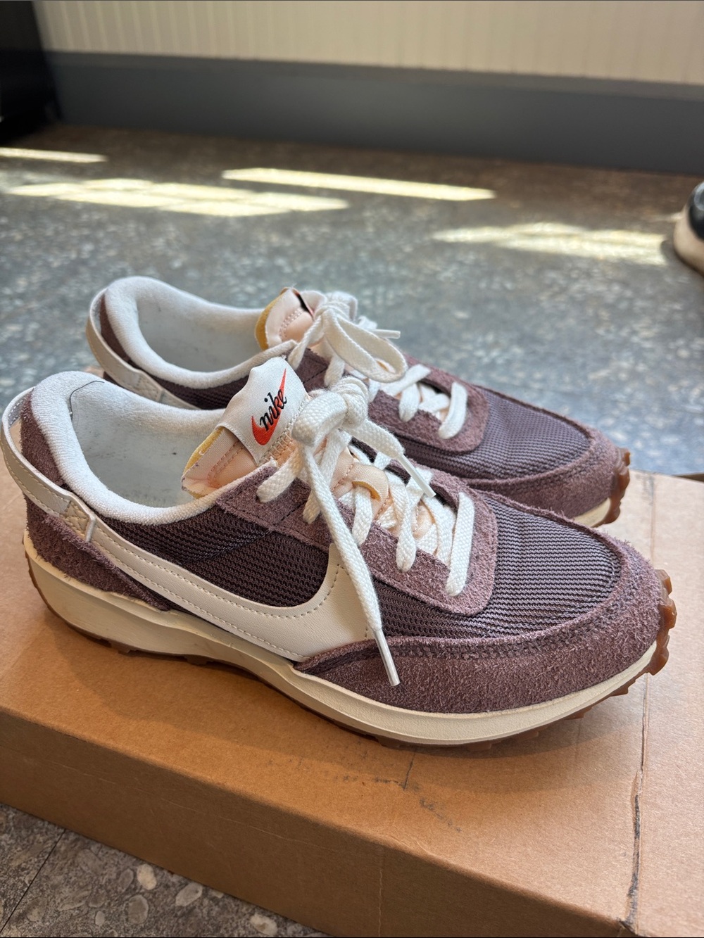 Nike Waffle Debut Vintage, Women’s Plum Eclipse Shoes, Sz 7.5